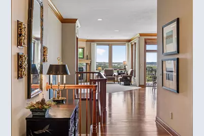 10058 Indigo Drive, Eden Prairie, MN 55347 - Photo 8