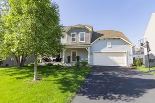 9231 Lighthouse Ln, Woodbury, MN 55129 - Photo 2