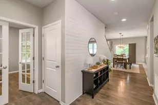 9231 Lighthouse Ln, Woodbury, MN 55129 - Photo 6