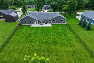4024 Rosewood Ln SE, Alexandria, MN 56308 - Photo 34