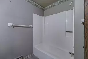 1601 Cohansey St, Saint Paul, MN 55117 - Photo 28
