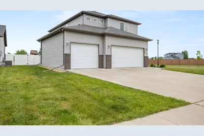 3590 49th Street S, Fargo, ND 58104 - Photo 38