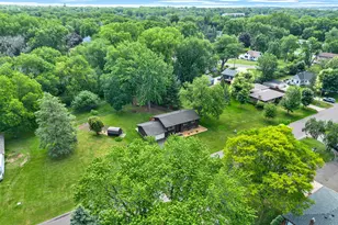 1010 Ferndale St N, Maplewood, MN 55119 - Photo 2