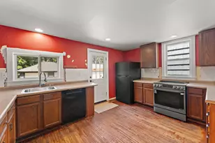1723 Hewitt Ave, Saint Paul, MN 55104 - Photo 14