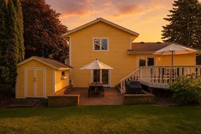 7470 Atherton Way, Eden Prairie, MN 55346 - Photo 32