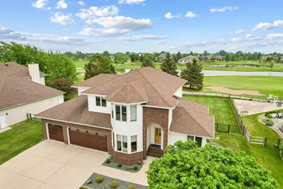4744 Rose Creek Parkway S, Fargo, ND 58104 - Photo 2