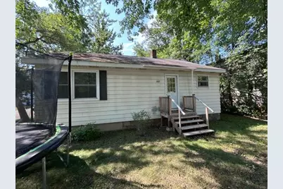 2835 8th Avenue E, Hibbing, MN 55746 - Photo 2