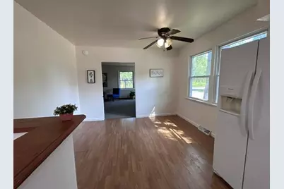 2835 8th Avenue E, Hibbing, MN 55746 - Photo 8