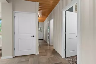2434 Irving Ave N, Minneapolis, MN 55411 - Photo 10