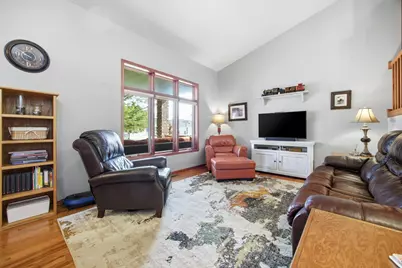 4724 Lavonne Court S, Fargo, ND 58104 - Photo 6