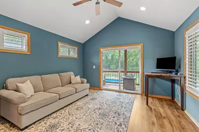 7611 Paulsen Drive, Eden Prairie, MN 55346 - Photo 18
