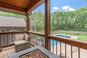 7611 Paulsen Dr, Eden Prairie, MN 55346 - Photo 20