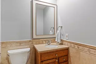 7611 Paulsen Dr, Eden Prairie, MN 55346 - Photo 14
