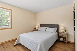 7611 Paulsen Dr, Eden Prairie, MN 55346 - Photo 22
