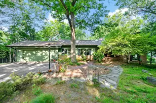 8282 Hidden Bay Ct N, Lake Elmo, MN 55042 - Photo 12