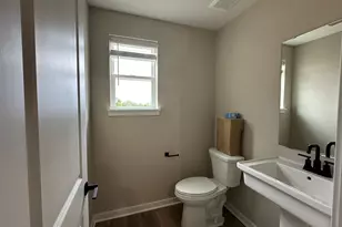 1664 Lund Wy, Shakopee, MN 55379 - Photo 4