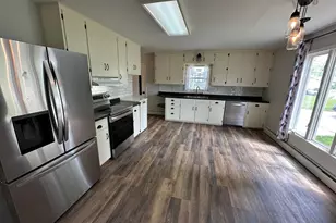 824 Irving Ave SW, Wadena, MN 56482 - Photo 6