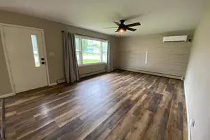824 Irving Ave SW, Wadena, MN 56482 - Photo 2