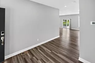 11210 Meadow View Ln, Maple Grove, MN 55311 - Photo 18