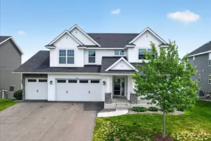 11210 Meadow View Ln, Maple Grove, MN 55311 - Photo 2