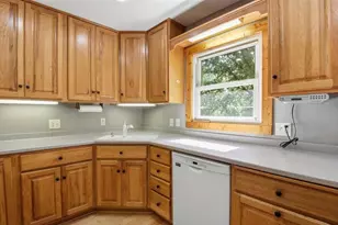2121 Country Club Dr NE, Willmar, MN 56201 - Photo 8