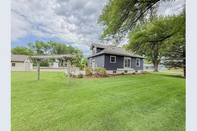 1316 W Fairview Avenue, Olivia, MN 56277 - Photo 52