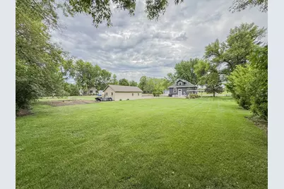 1316 W Fairview Avenue, Olivia, MN 56277 - Photo 48