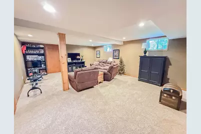 1316 W Fairview Avenue, Olivia, MN 56277 - Photo 32
