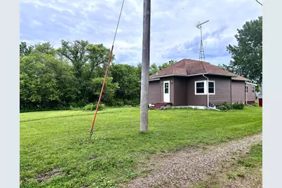 301 W 3rd Street, Sherburn, MN 56171 - Photo 32