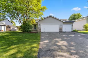 127 Bluestem Ave, Shakopee, MN 55379 - Photo 1