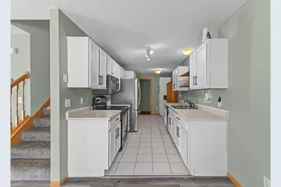 12598 74th Avenue N, Maple Grove, MN 55369 - Photo 10