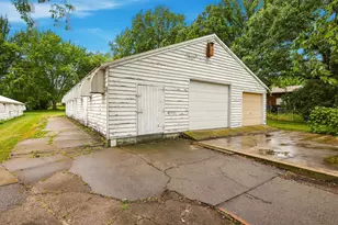 221 11th St, Albany, MN 56307 - Photo 30