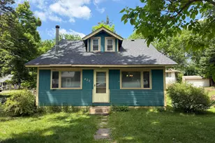 402 Stewart Rd, Willernie, MN 55090 - Photo 2