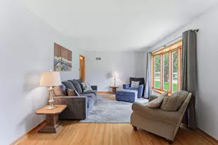 2968 Asbury St, Roseville, MN 55113 - Photo 6