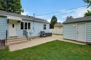 2968 Asbury St, Roseville, MN 55113 - Photo 32