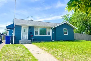 1338 Ross Ave, Saint Paul, MN 55106 - Photo 1