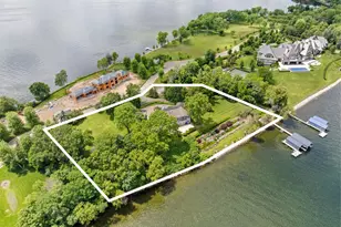 1480 Bracketts Point Rd, Wayzata, MN 55391 - Photo 2