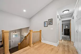 7311 Trotters Cir, Chanhassen, MN 55317 - Photo 8