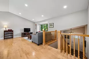 7311 Trotters Cir, Chanhassen, MN 55317 - Photo 4