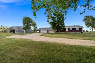 2137 50th Ave, Jasper, MN 56144 - Photo 16
