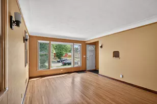 1137 Osceola Ave, Saint Paul, MN 55105 - Photo 4