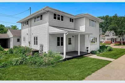 417 N Washington Street, Lake City, MN 55041 - Photo 2