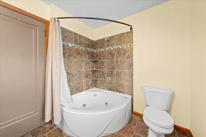398 E Wall Street, Ellsworth, WI 54011 - Photo 30