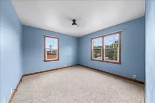 398 E Wall St, Ellsworth, WI 54011 - Photo 28