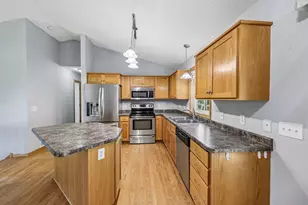 425 66th St SW, Waverly, MN 55390 - Photo 8