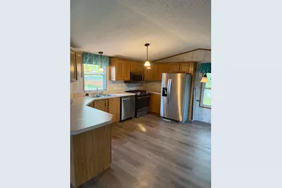13 22nd Avenue NW, Faribault, MN 55021 - Photo 2