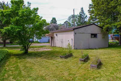 423 38th Street E, Hibbing, MN 55746 - Photo 26