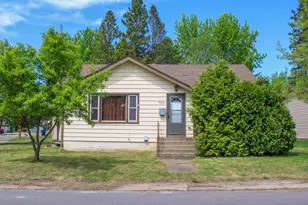 423 38th Street E, Hibbing, MN 55746 - Photo 1