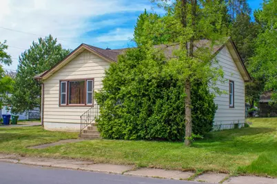 423 38th Street E, Hibbing, MN 55746 - Photo 6