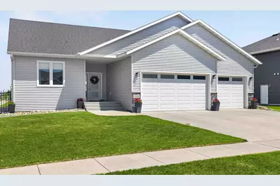 4500 Blue Stem Way, Moorhead, MN 56560 - Photo 2